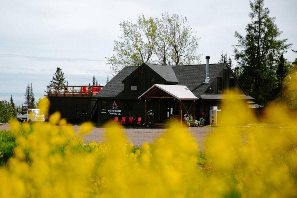 North Shore Camping Company Beaver Bay ภายนอก รูปภาพ
