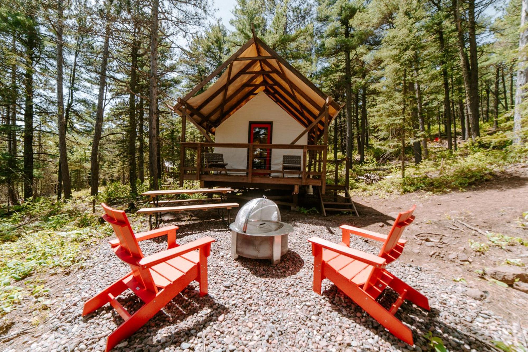 North Shore Camping Company Beaver Bay ภายนอก รูปภาพ